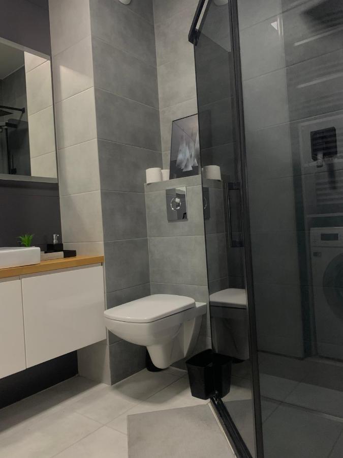 Apartamento Two-Levels Penthouse With A Garden In The City Center Łódź Exterior foto